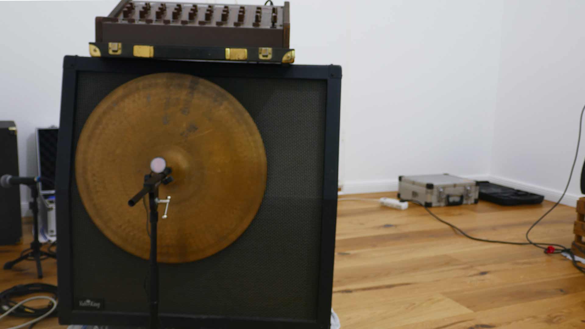 2026-05-13 Soundcheck Bob Dylan Tribute feat. Titus Waldenfels und ryman (Tape Echo Mix) (Tape 35)